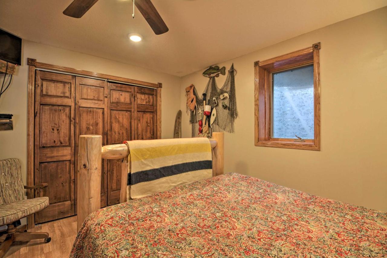 Lakefront Deer River Apt With Dock, Fire Pit And Patio Zewnętrze zdjęcie