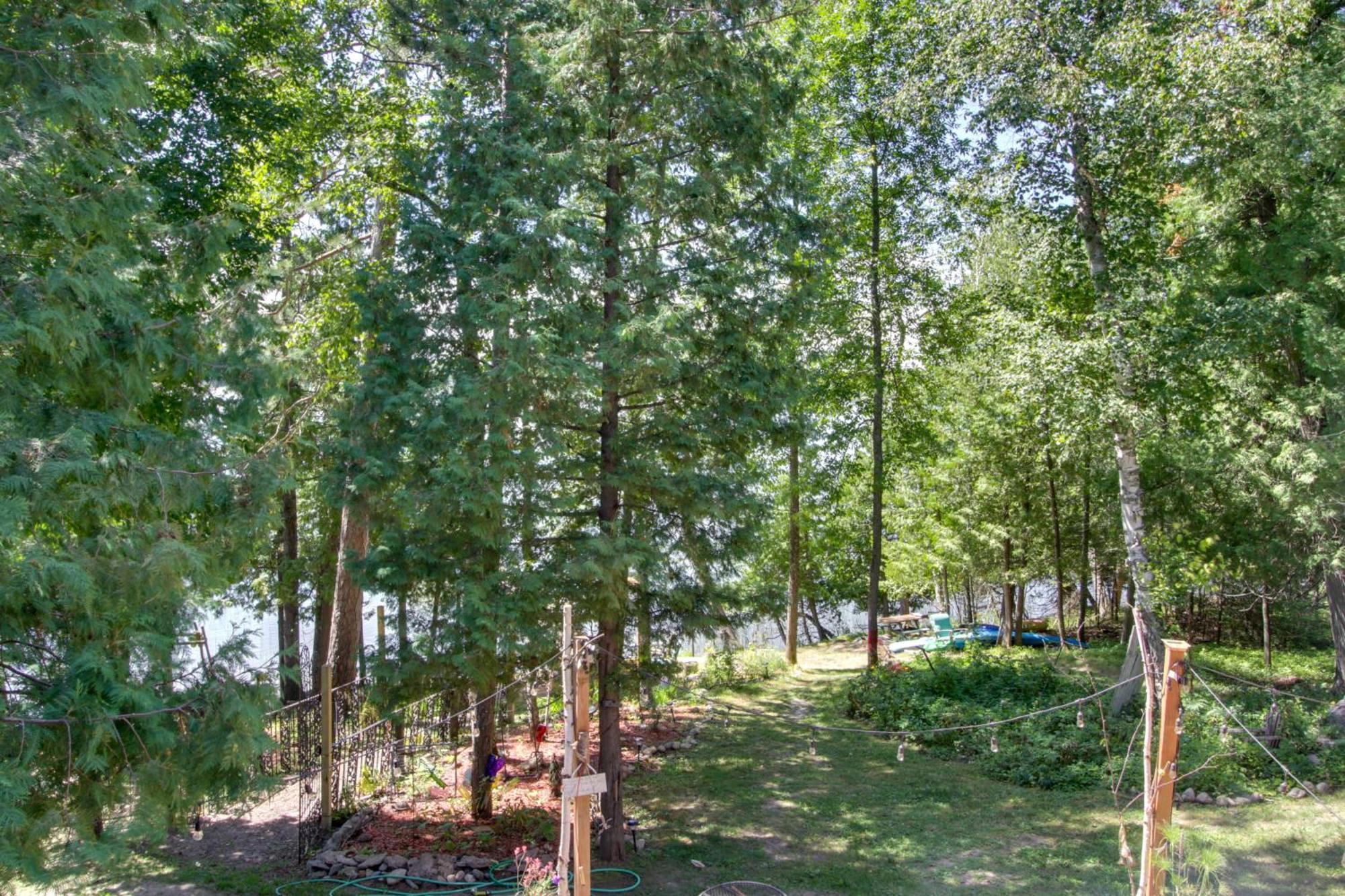 Lakefront Deer River Apt With Dock, Fire Pit And Patio Zewnętrze zdjęcie
